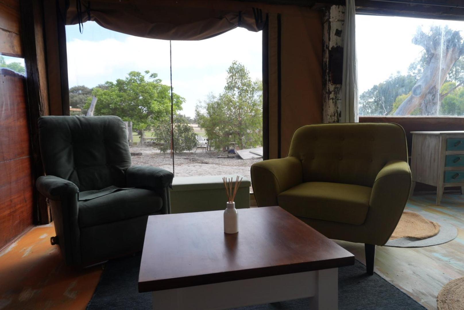 Silversprings Spa Retreat Pet Friendly Cottages And Glampings Metricup Εξωτερικό φωτογραφία